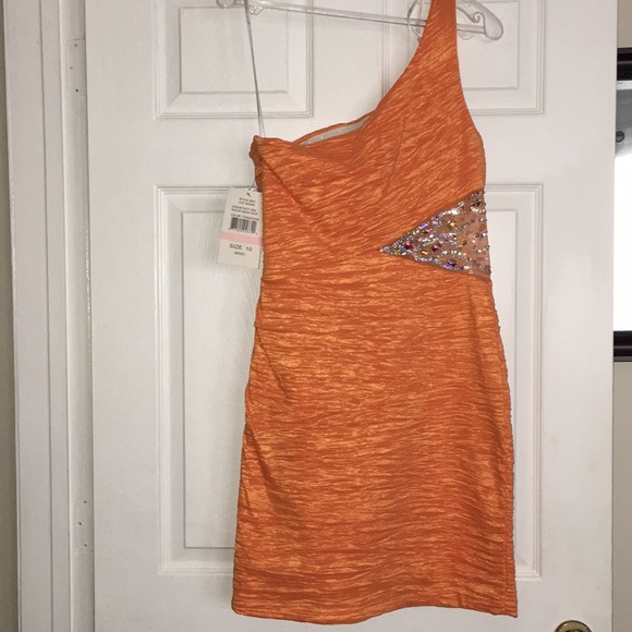 One Shoulder Dress - Picture 3 of 8